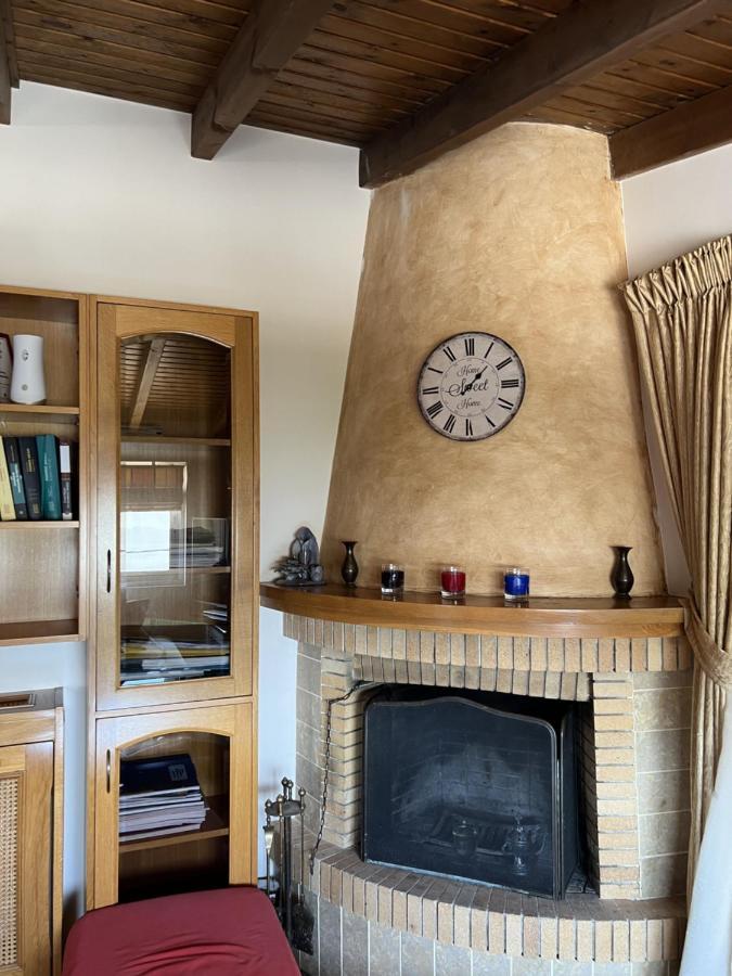 Georgios Apartments 아르테미다 외부 사진